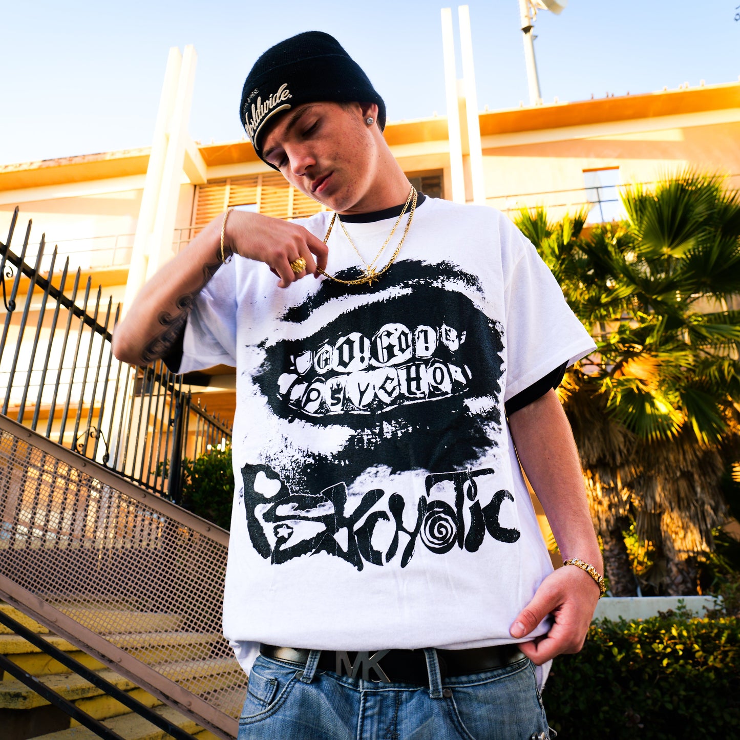 Go! Go! Psycho White